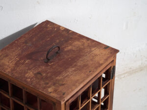 Pequeño mueble japonés antiguo - Periodo Taishō/Showa (c.1910-1940)