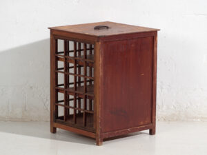 Pequeño mueble japonés antiguo - Periodo Taishō/Showa (c.1910-1940)
