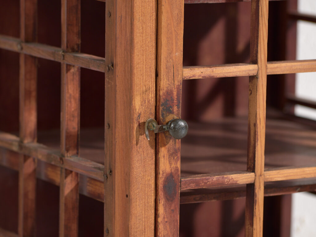 Pequeño mueble japonés antiguo - Periodo Taishō/Showa (c.1910-1940)