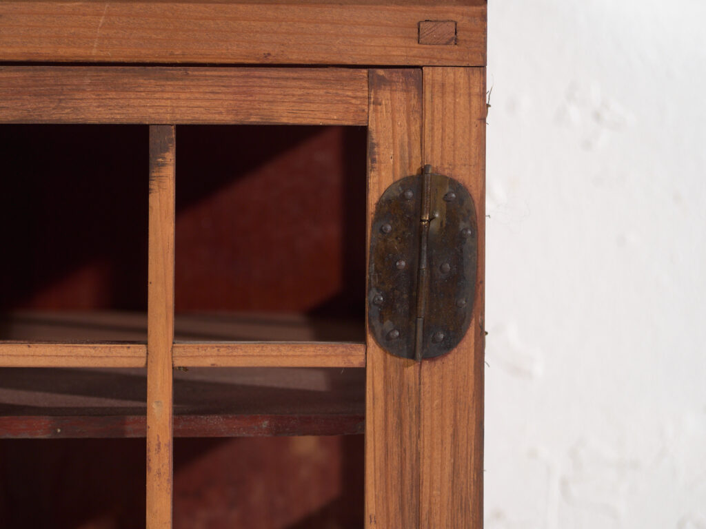 Pequeño mueble japonés antiguo - Periodo Taishō/Showa (c.1910-1940)