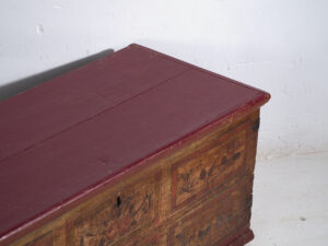 Arcón antiguo de pino macizo – Europa central (c.1900)