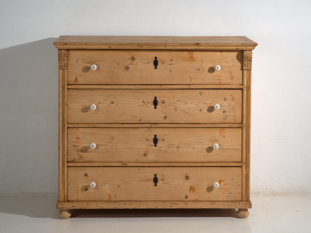 Cómoda rústica antigua de pino, Europa Central, circa 1900 #96