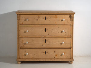 Cómoda rústica antigua de pino, Europa Central, circa 1900 #96