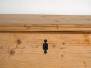 Cómoda rústica antigua de pino, Europa Central, circa 1900 #96