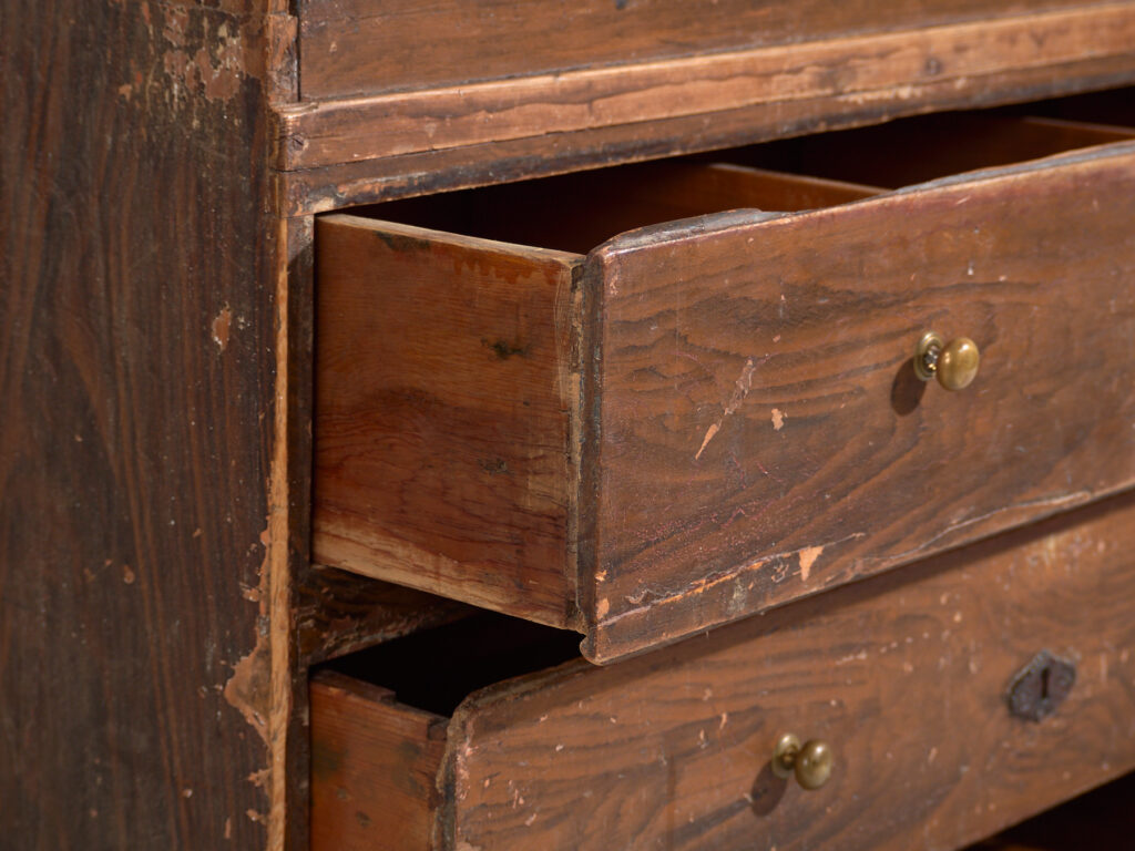 Cómoda secreter antigua de pino – Bureau rústico europeo con tapa abatible – circa 1900