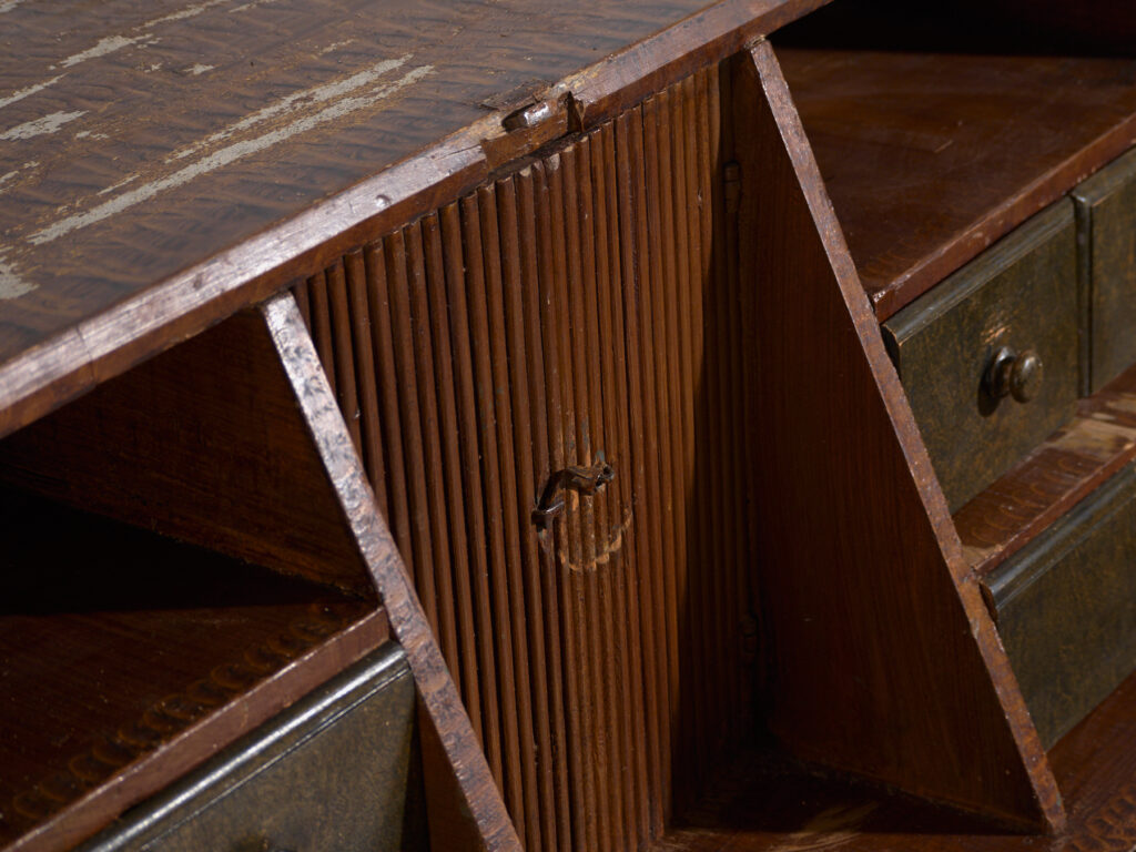 Escritorio abatible sueco pintado antiguo – Bureau folk escandinavo – Año 1783