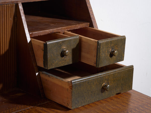 Escritorio abatible sueco pintado antiguo – Bureau folk escandinavo – Año 1783