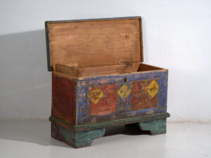 Arcón antiguo de pino macizo – Europa central (c.1900)
