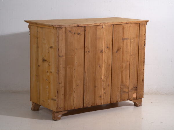 Cómoda antigua de pino macizo – Cajonera rústica europea tallada – circa 1900