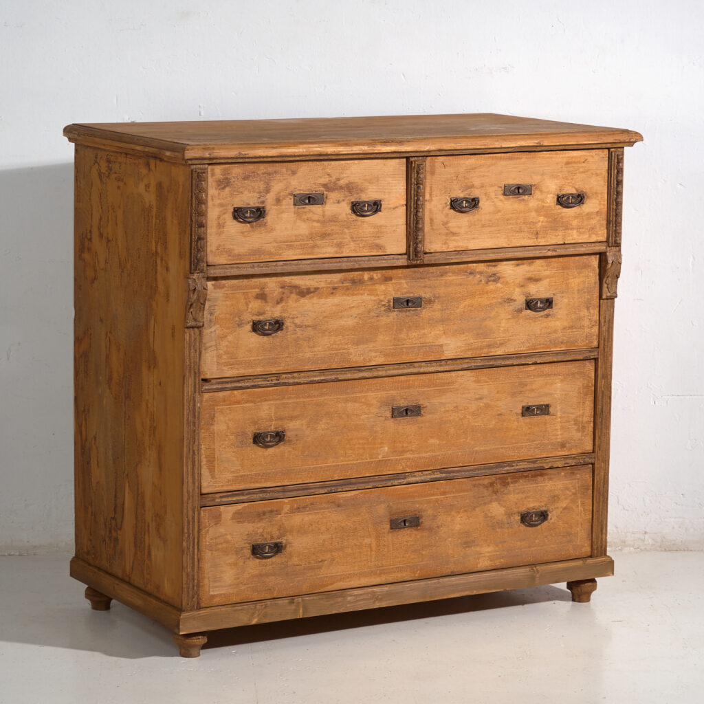 Cómoda antigua de pino decapado – Cajonera rústica europea primitiva – (circa 1920) #109