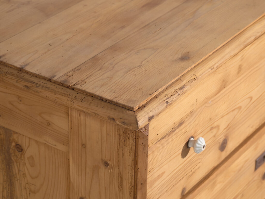 Cómoda antigua de pino macizo – Europa Central (c.1880–1910) #117
