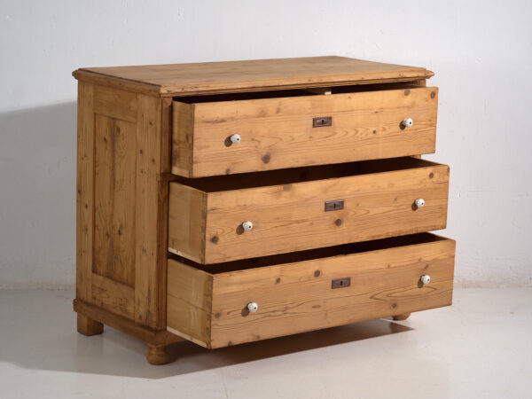 Antique Solid Pine Chest of Drawers – Central Europe (c.1880–1910) #117