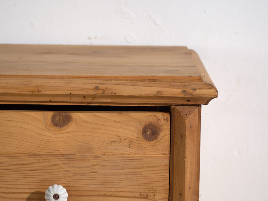 Cómoda antigua de pino macizo – Europa Central (c.1880–1910) #117