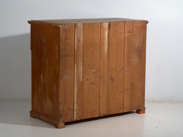 Antique Central European four-drawer chest of drawers – Central Europe, circa 1910