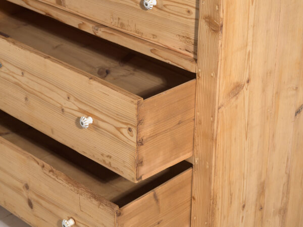 Chest of drawers in stripped pine – Central Europe, circa 1920