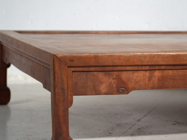 Mesa baja antigua japonesa en madera de keyaki – Japón, circa 1900