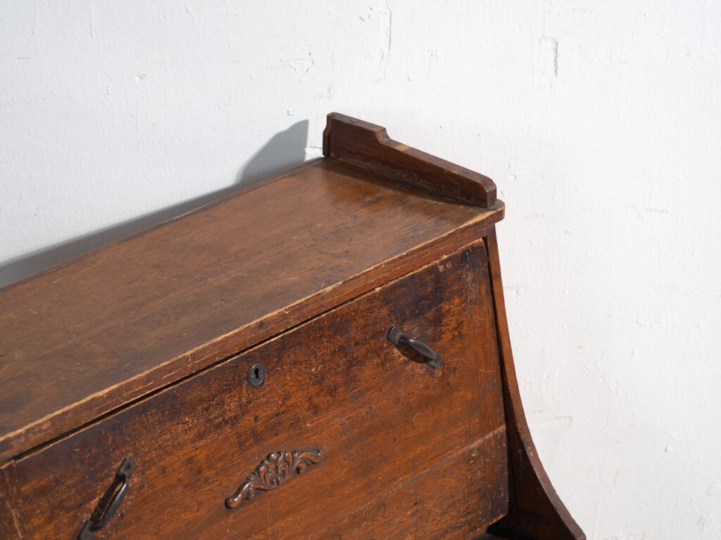 Escritorio antiguo japonés con tapa abatible – Japón, periodo Taishō, circa 1920