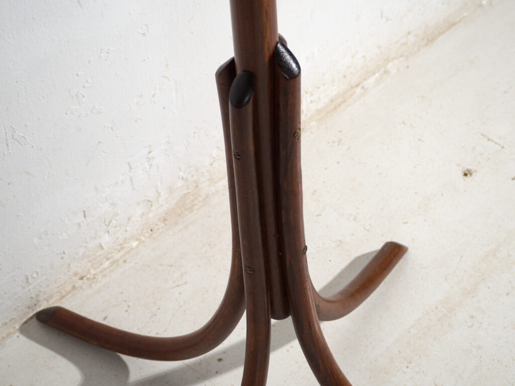 Perchero de tradición Thonet - Austria-Hungría / Bohemia, circa 1900–1915