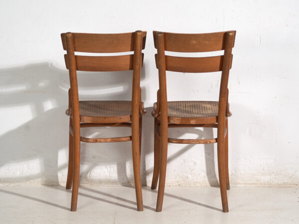 Pareja de sillas Mundus-Borlo de madera curvada – Rumanía, circa 1920
