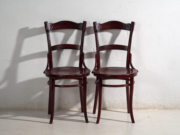 Ensemble de 4 chaises anciennes en bois courbé Thonet – Europe centrale, circa 1900
