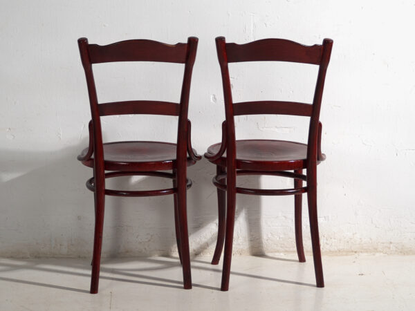 Ensemble de 4 chaises anciennes en bois courbé Thonet – Europe centrale, circa 1900