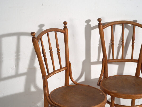 Conjunto de 4 sillas bentwood en madera curvada – Europa central, circa 1900