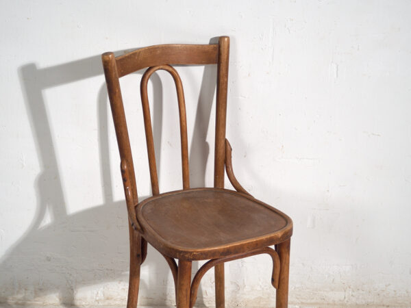 Conjunto de 6 sillas antiguas de madera curvada estilo Thonet – Europa central, circa 1900