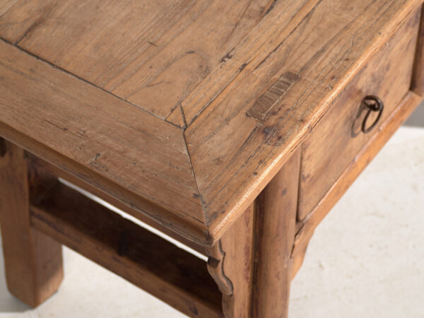 Shanxi low console in elm with drawers – China, circa 1930