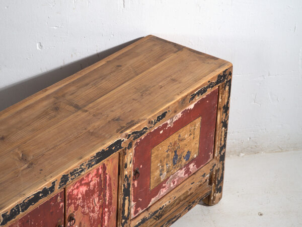 Aparador antiguo pintado en madera de pino – Shanxi, circa 1930