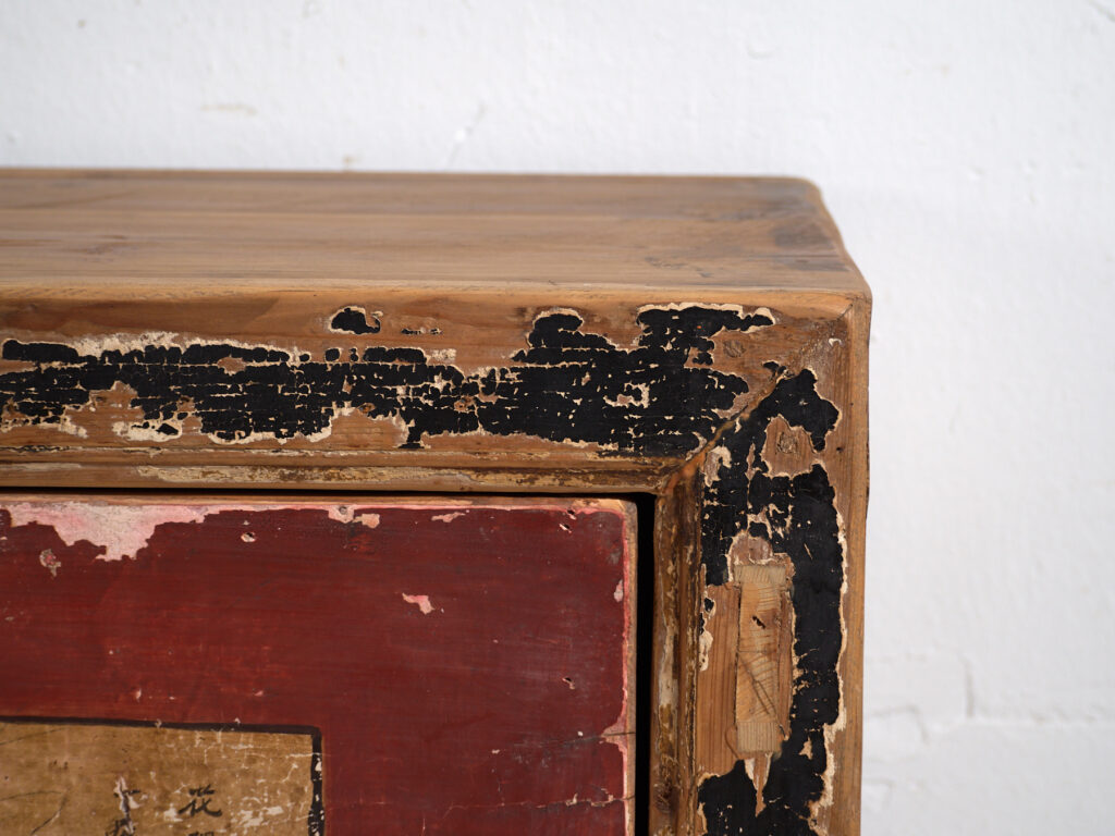 Aparador antiguo pintado en madera de pino – Shanxi, circa 1930