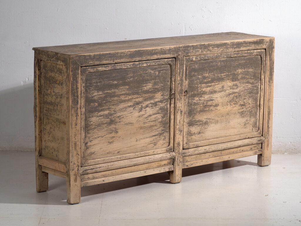 Aparador antiguo en madera de pino - China, c.1950