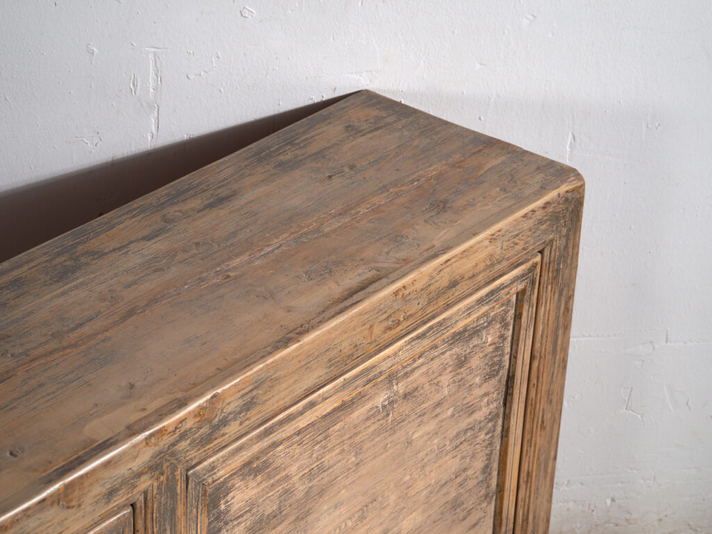 Aparador chino de dos puertas – China, circa 1930