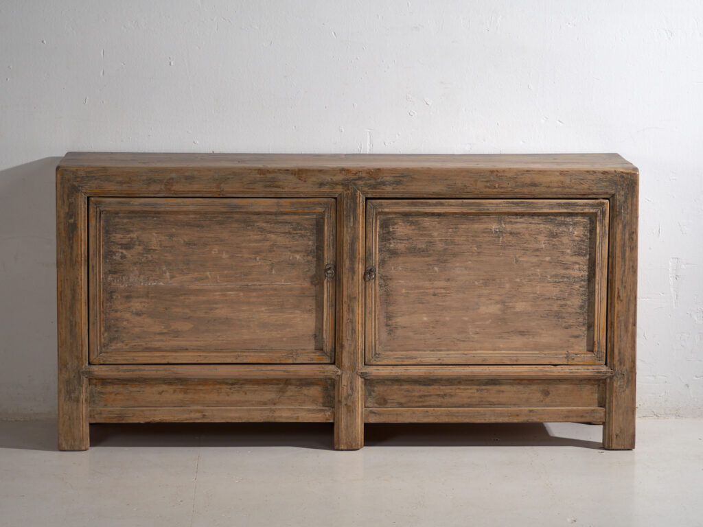 Aparador chino de dos puertas – China, circa 1930