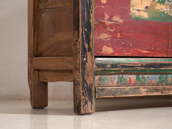 Buffet ancien peint en bois de pin – Chine, circa 1930