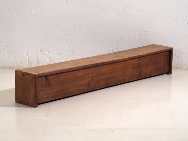 Buffet bas ancien en bois de pin - Chine, c.1930