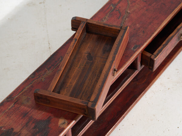 Aparador bajo antiguo en madera de pino - China, c.1930