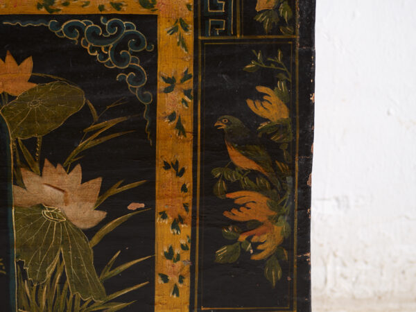 Baúl antiguo lacado en negro en madera de pino – China, circa 1900