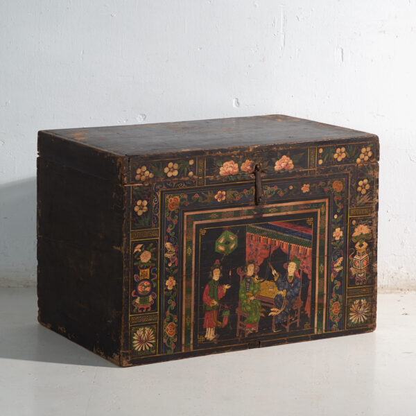 Baúl antiguo pintado en madera de pino – China, circa 1900