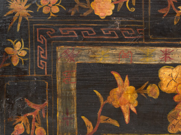 Baúl antiguo pintado en madera de pino – China, circa 1900