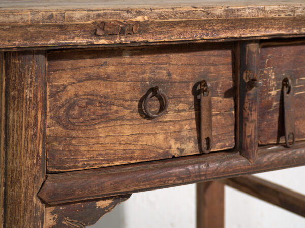 Mesa de trabajo antigua con cajones – China, circa 1900