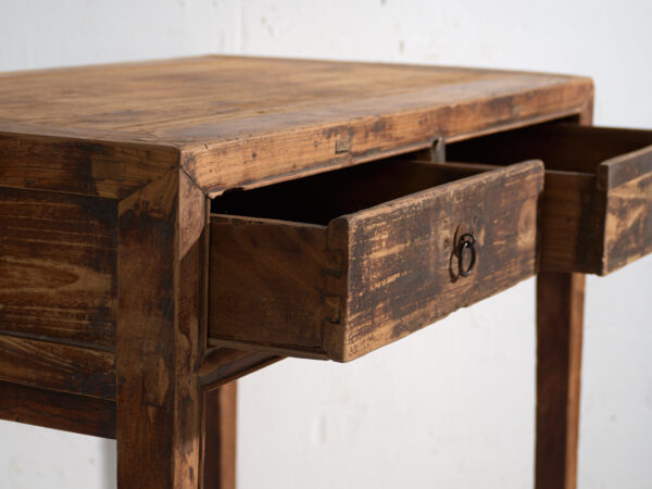 Mesa consola antigua con cajones – China, circa 1900