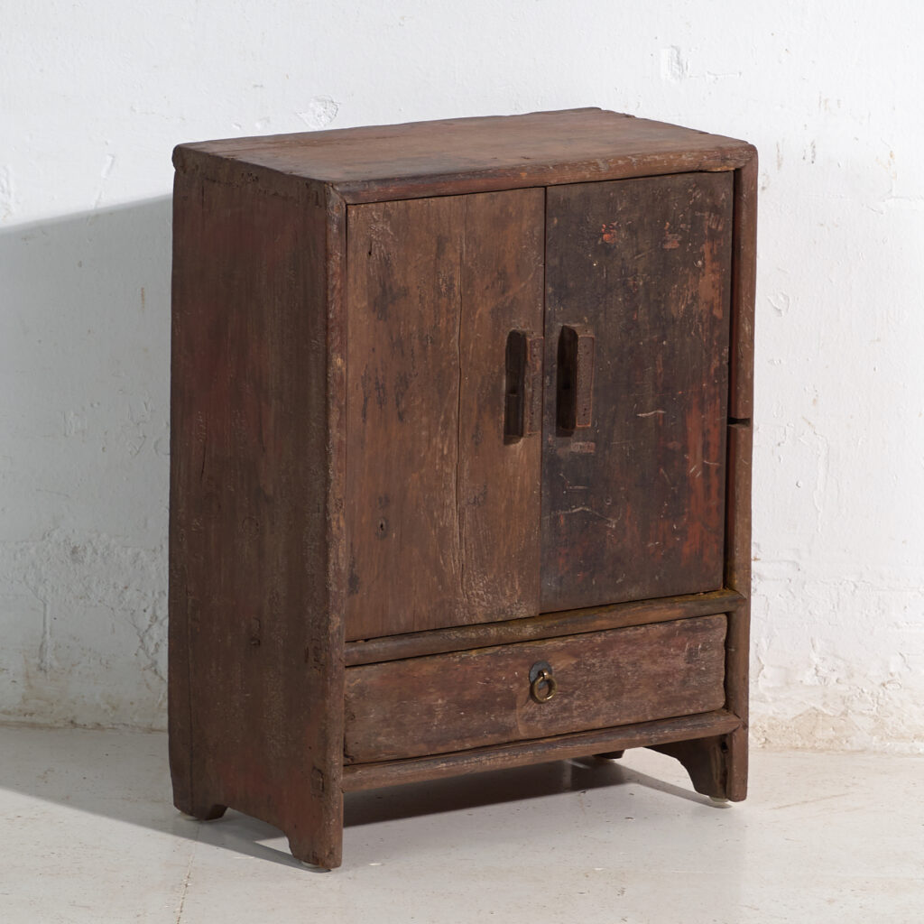 Armario auxiliar antiguo – China, circa 1900