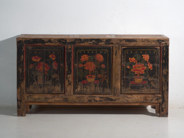 Aparador antiguo pintado en madera de olmo – China, circa 1900