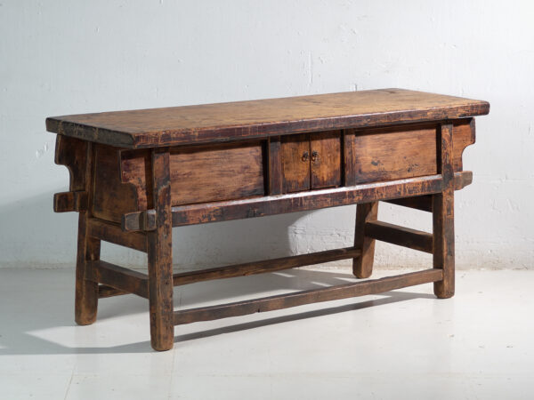 Mesa consola antigua en madera de olmo – China, circa 1900