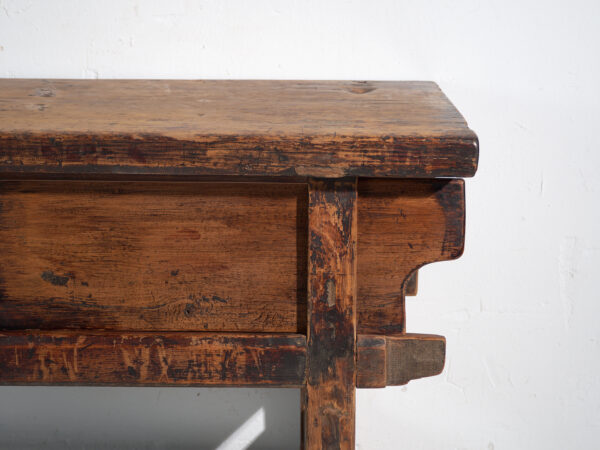 Mesa consola antigua en madera de olmo – China, circa 1900