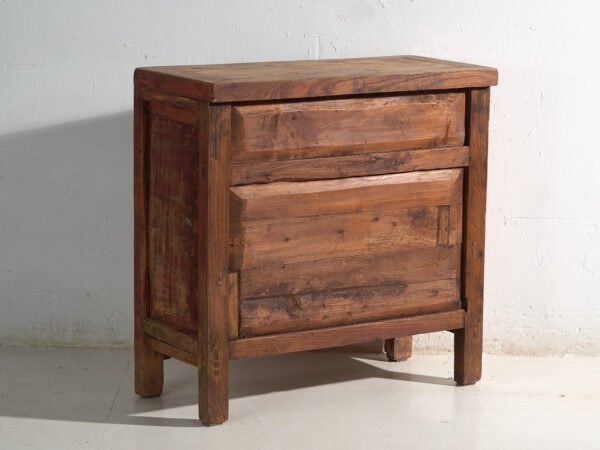Cómoda antigua en madera de olmo – China, circa 1930