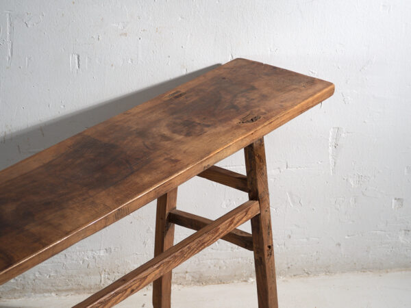 Mesa consola antigua en madera de pino – China, circa 1900
