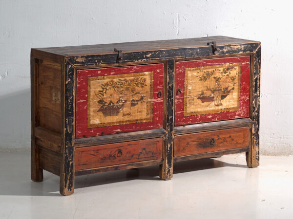 Aparador antiguo pintado en madera de olmo – China, circa 1950