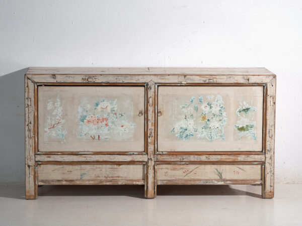 Aparador antiguo en madera de pino pintado – China, circa 1930
