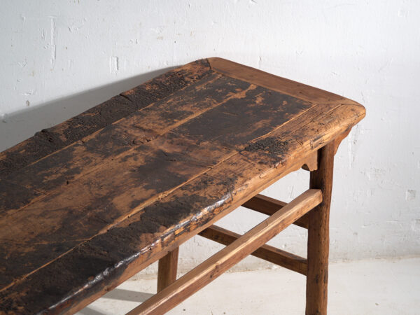 Mesa consola antigua en madera de pino – China, circa 1930